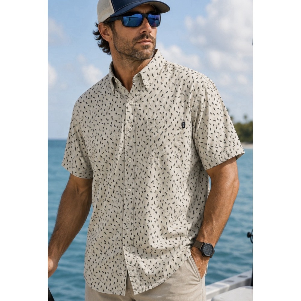 HUK Fishing Button Shirt Mens Size 2XL Short Sleeve Kona Lure Splash Outdoor